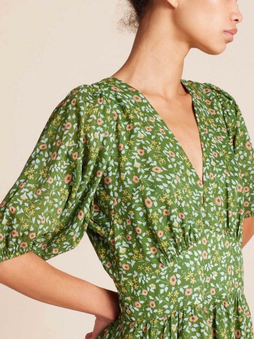 Trovata Gia Mini Dress in Green Ivy - Picture 3 of 4